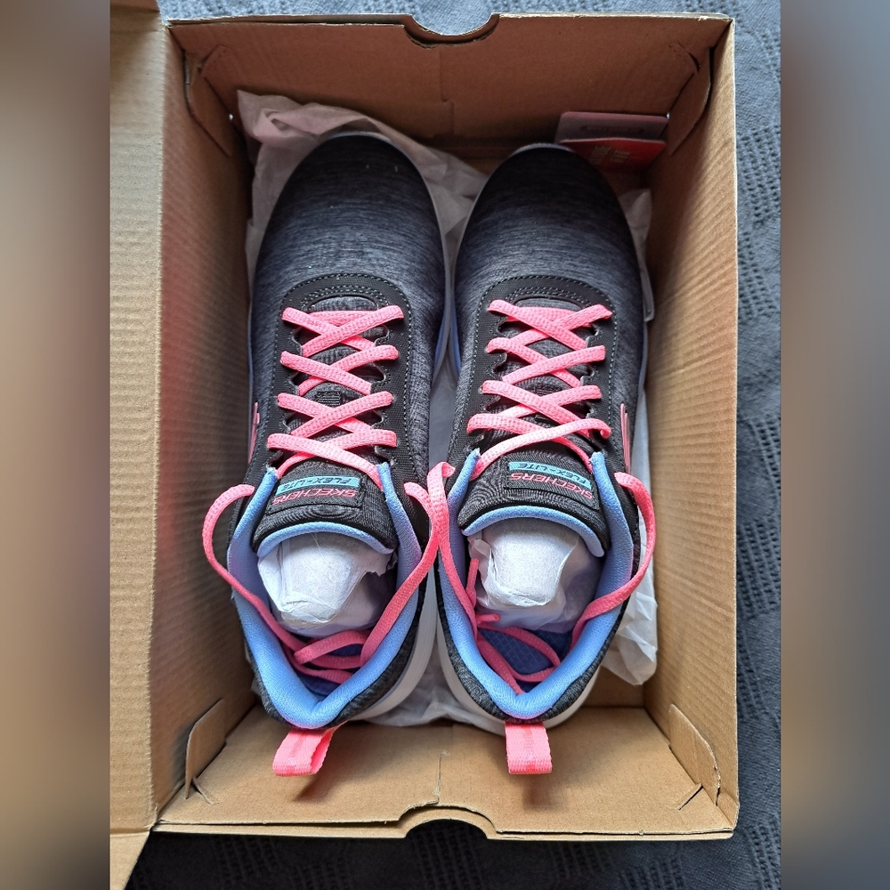 Women's Sketchers Flex Appeal 5 Sneakers Size 8.5 Wide
